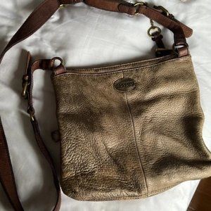 Fossil purse